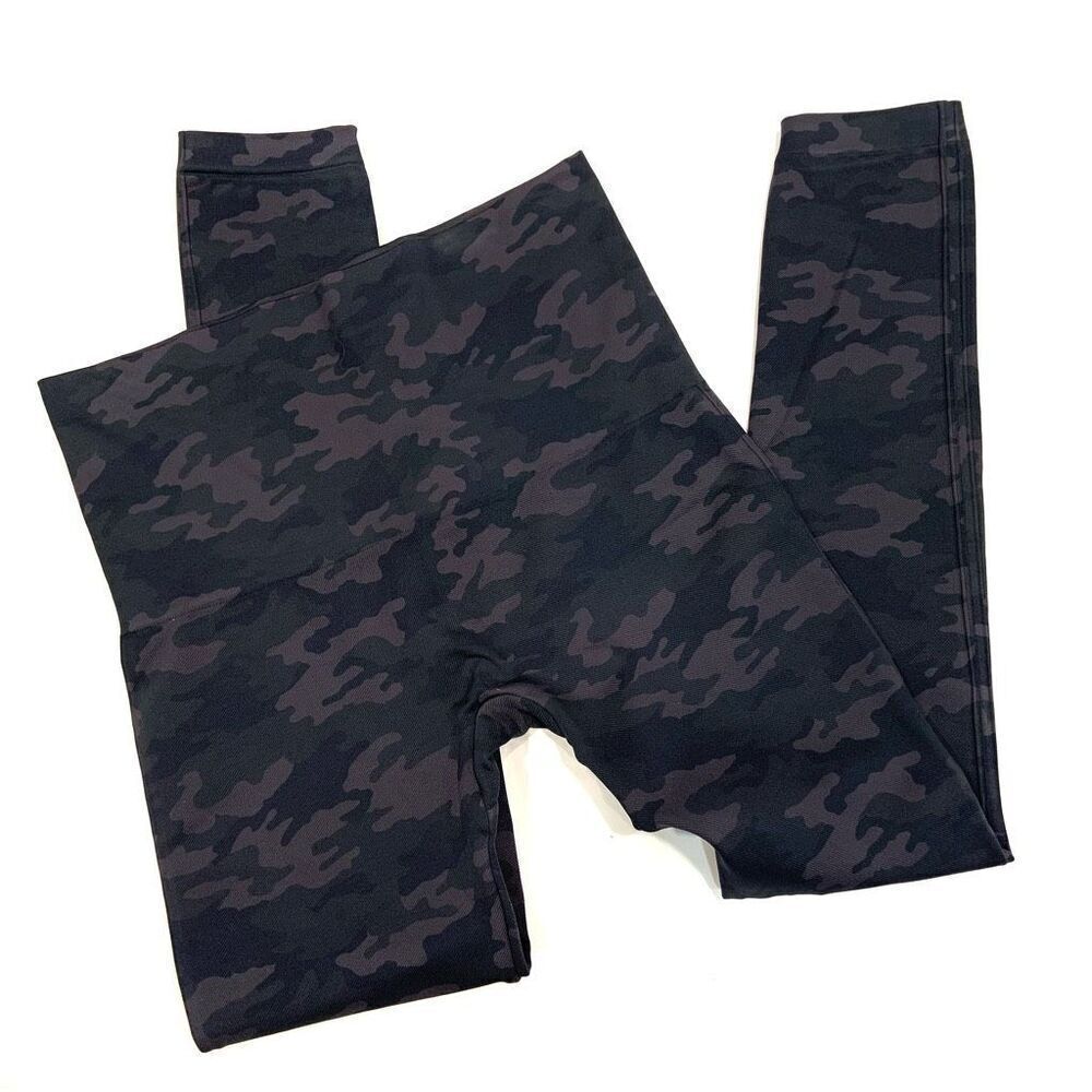 New✨ SPANX Look at Me Now Full Length Camo Leggings (Sz 2X)